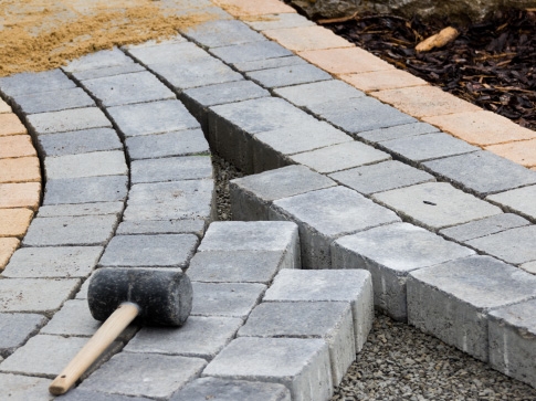 Block machines for pavers
